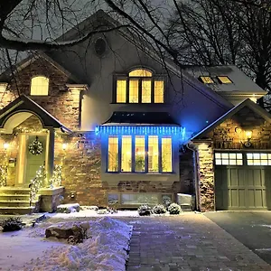 Iresidence In - Unique Mansion - Fantastic Views Toronto
